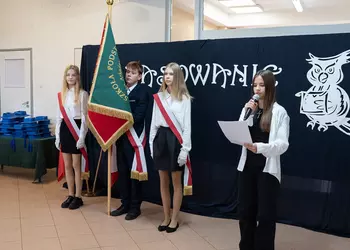 Poczet sztandarowy szkoły