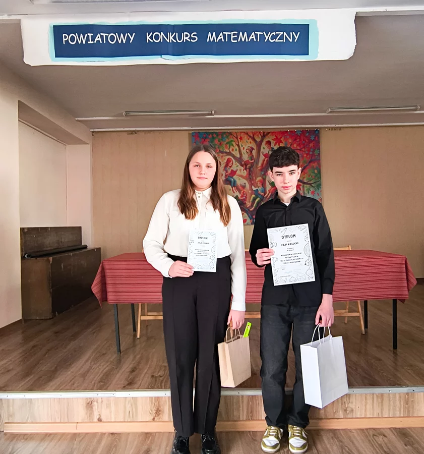 Sukces w Powiatowym Konkursie Matematycznym dla uczniów klas siódmych