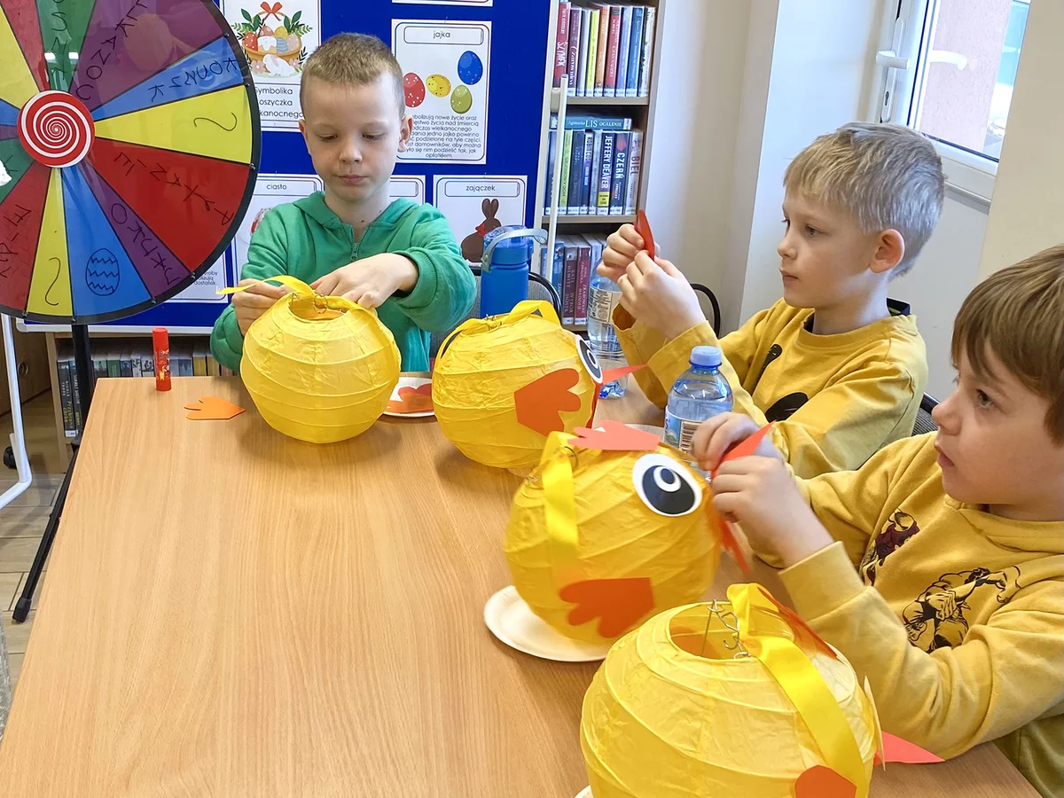 Wiosenna wizyta w bibliotece