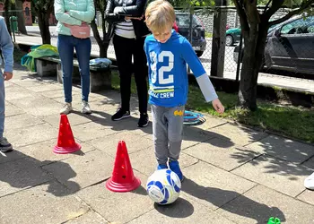 Kolorowy tor przeszkód