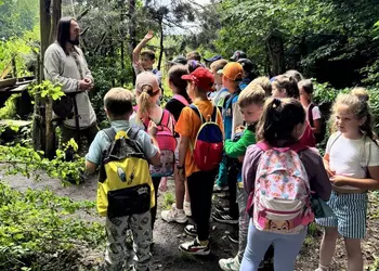 Słuchanie opowieści o życiu naszych przodków