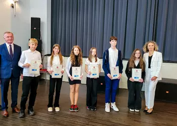 Estera i Wojtek wśród laureatów konkursu informatycznego z klas 4-6