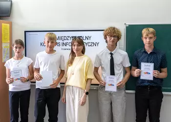 Drużyna ze szkoły w Starej Przysiece Drugiej