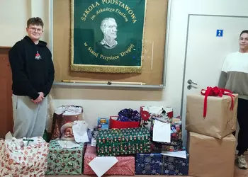 Spakowane i gotowe do wysyłki paczki