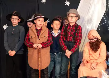 Pasterze przybyli do stajenki