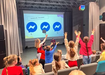 Uczniowie podczas spotkania