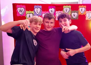 Uczniowie z klasy 8a