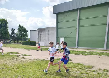 Konkurencja biegowa z hula-hop