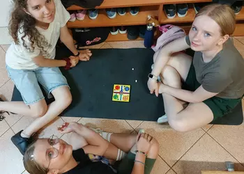 Zabawy podczas wieczoru integracyjnego