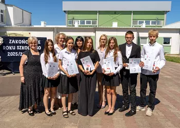 Najlepsi uczniowie z klasy 7a