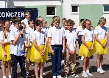Występ Emila podczas części artystycznej